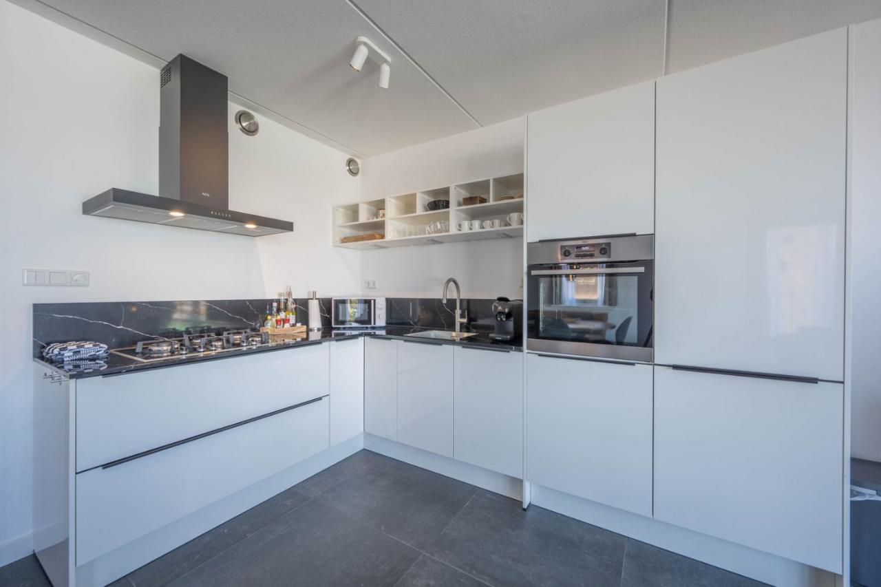 Meerzicht 24 - Luxury Family Accommodation With Beautiful Lake Side View Uitgeest Экстерьер фото